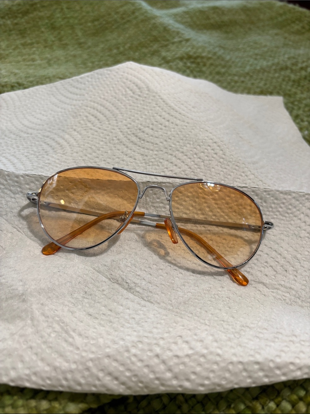VTG Men's Aviator Sunglasses with Amber Lenses and Silver Frame
